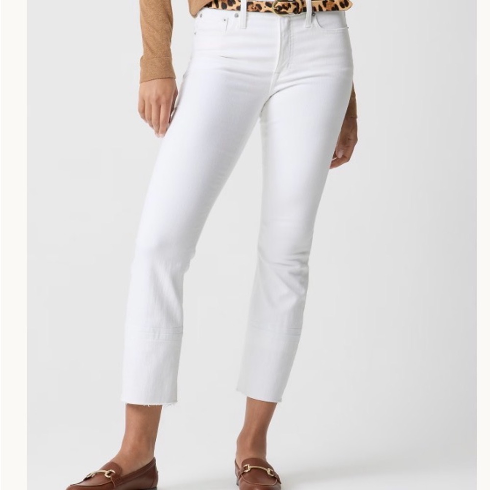 Petite Flare Crop Jean